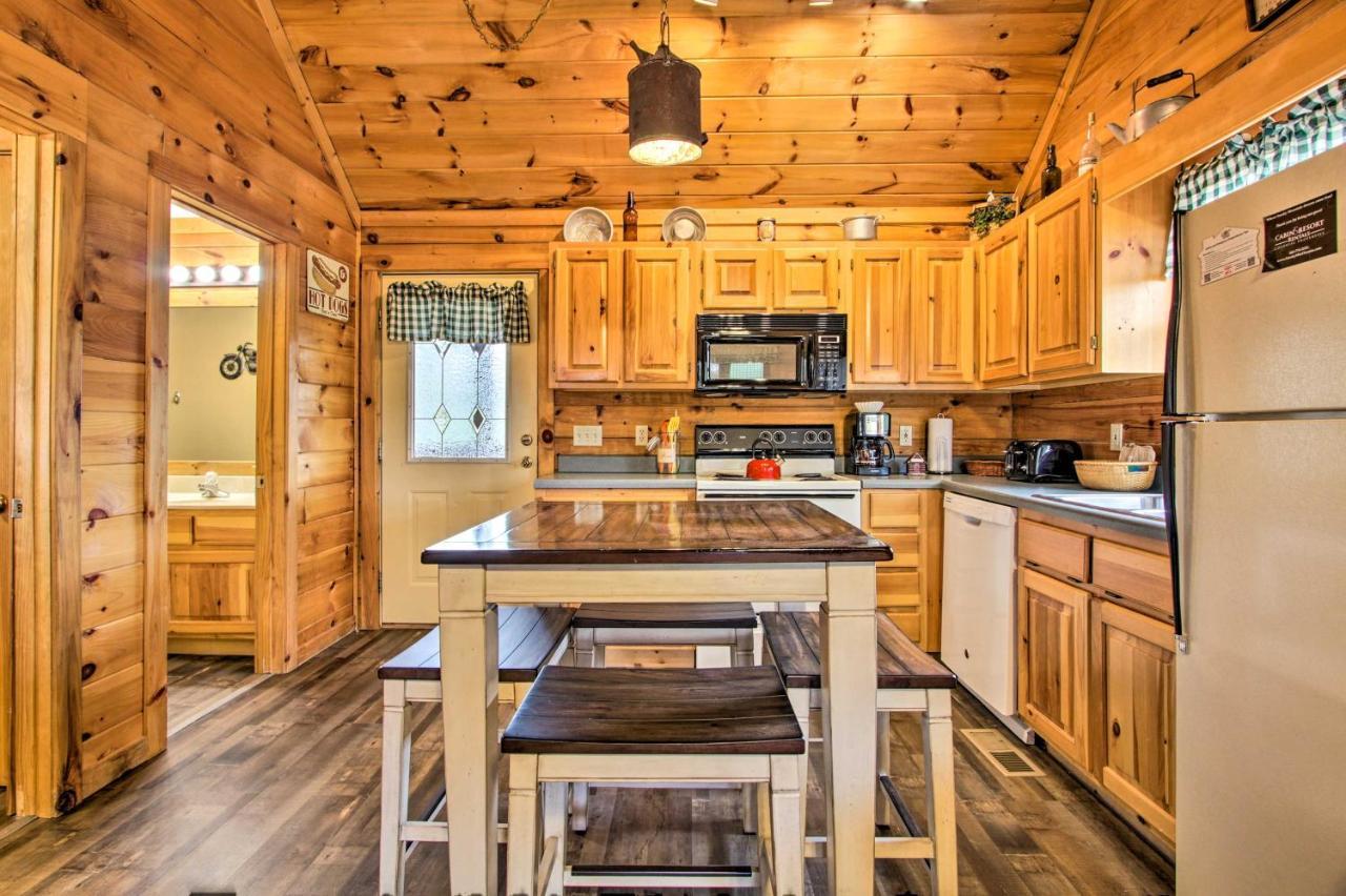 Pigeon Forge Cabin With Hot Tub And Mountain Views! Exterior foto
